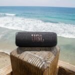 jbl flip 6 portable bluetooth speaker, 2
